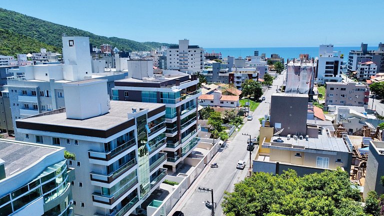 005 - Apartamento á 5 minutos da praia de Bombas